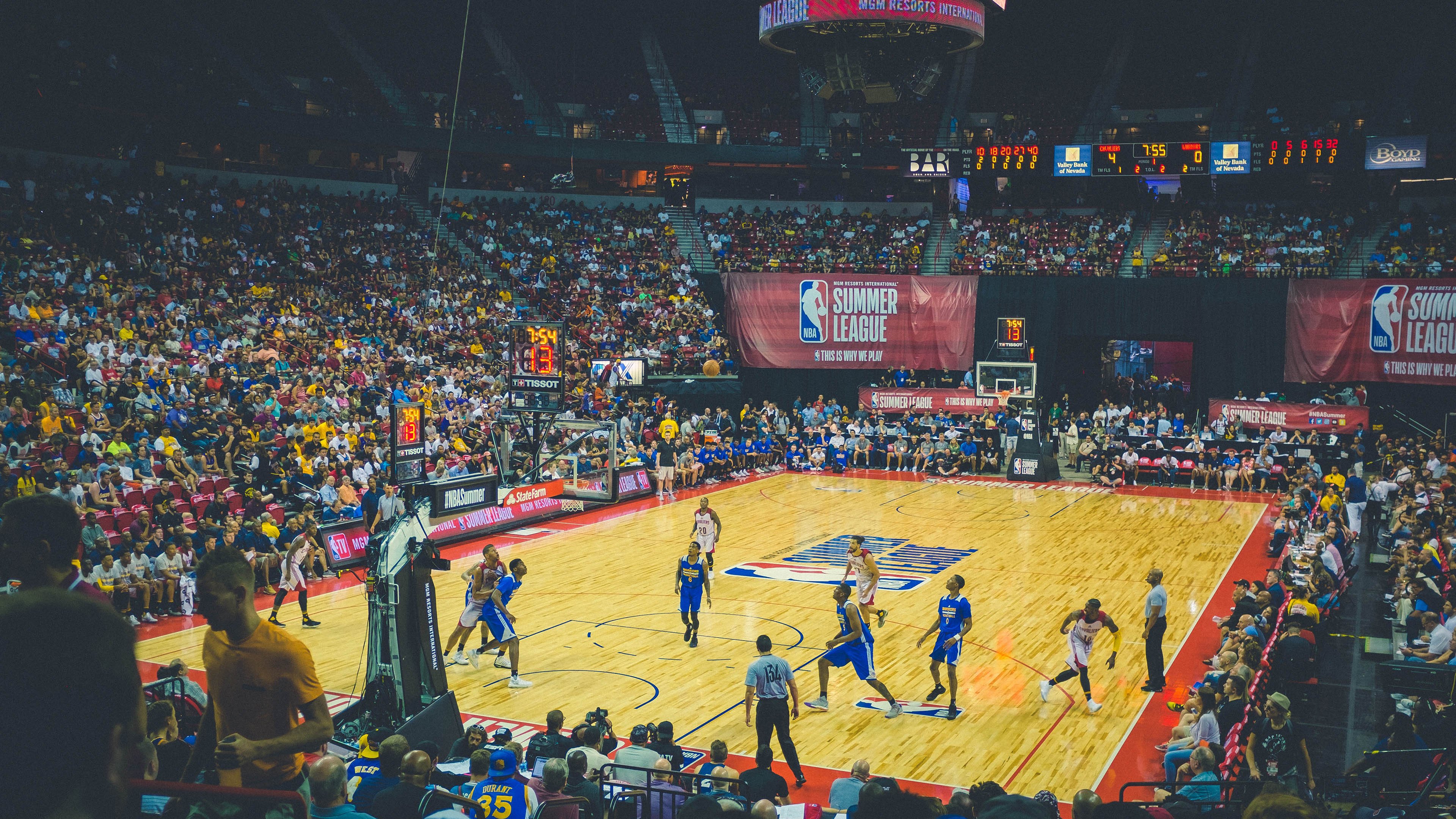 米兰体育app下载-NBA史上最经典的“守护神”时刻，nba守卫来自中国